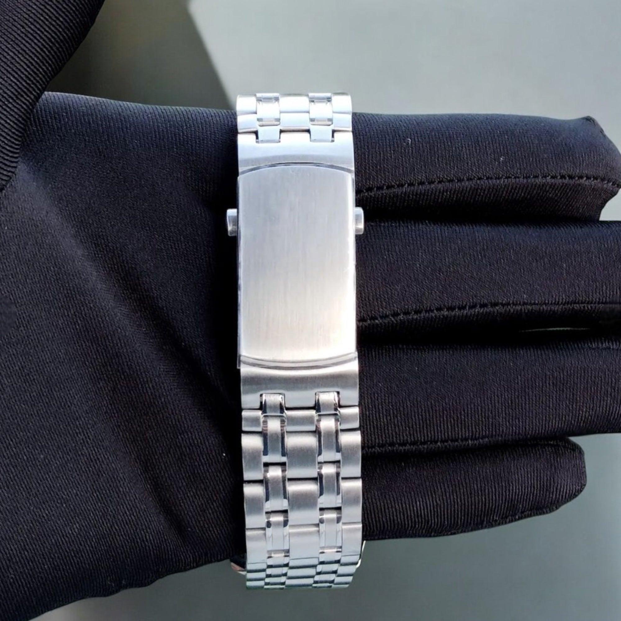 Seikomaster Blaues Kabel